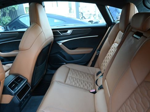 Used 2024 Audi RS 7 Performance image 50