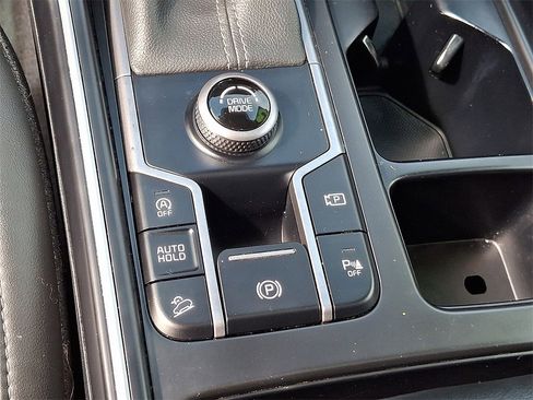 Used 2023 Kia Sorento EX w/ Panoramic Sunroof Package image 25