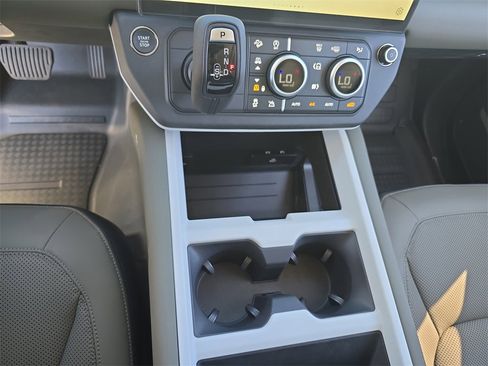 New 2026 Land Rover Defender 110 S image 24