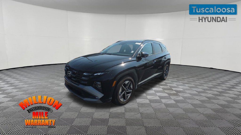 Used 2025 Hyundai Tucson SEL FWD image 2