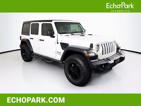 Used 2018 Jeep Wrangler Unlimited Sport S AWD/4WD image 1
