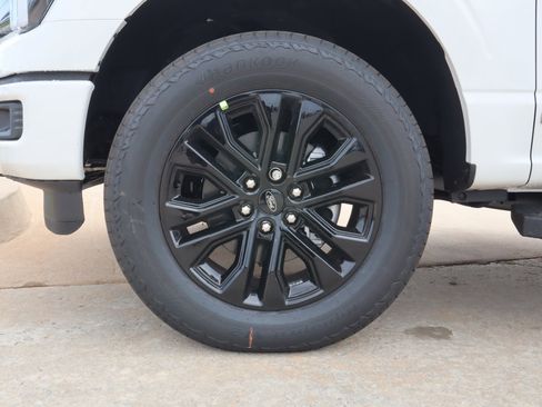 New 2025 Ford F150 Lariat w/ Equipment Group 502A High image 19