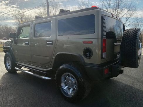 Used 2005 HUMMER H2 w/ Preferred Equipment Group AWD/4WD image 7