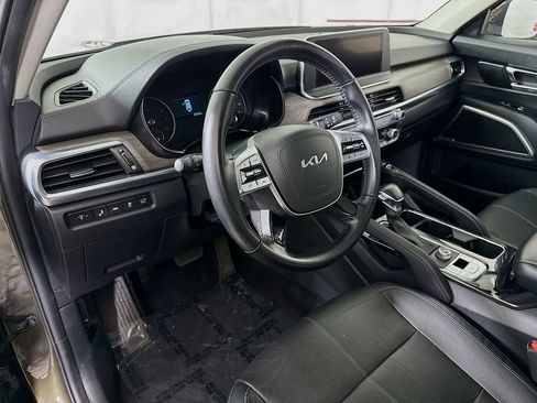 Used 2022 Kia Telluride EX w/ EX Premium Package image 19