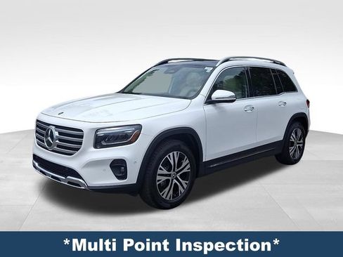Used 2025 Mercedes-Benz GLB 250 4MATIC image 4