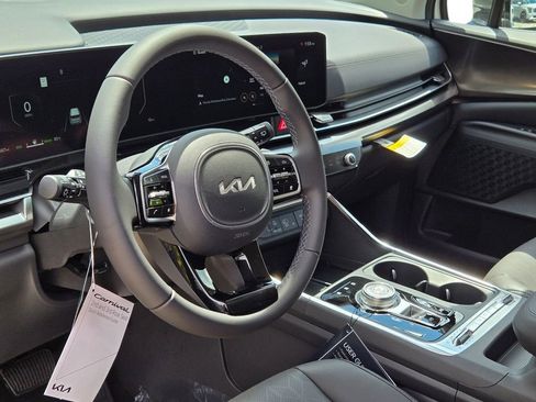 New 2026 Kia Carnival SX image 17