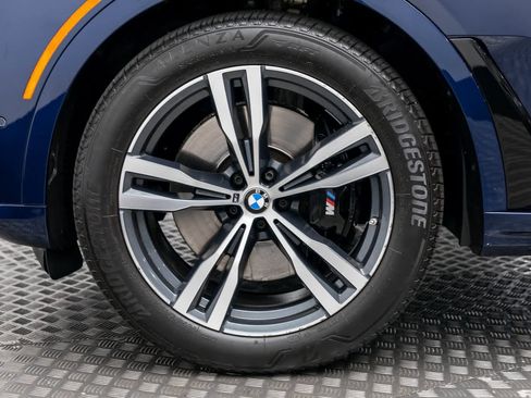 Used 2023 BMW X7 xDrive40i w/ Executive Package image 8