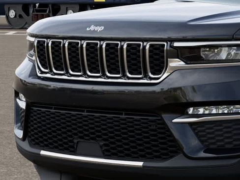 New 2025 Jeep Grand Cherokee Limited image 7