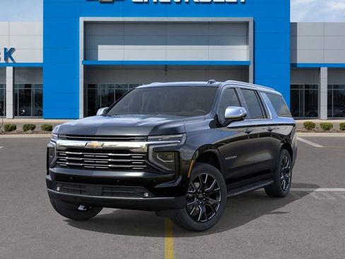New 2025 Chevrolet Suburban Premier AWD/4WD image 6