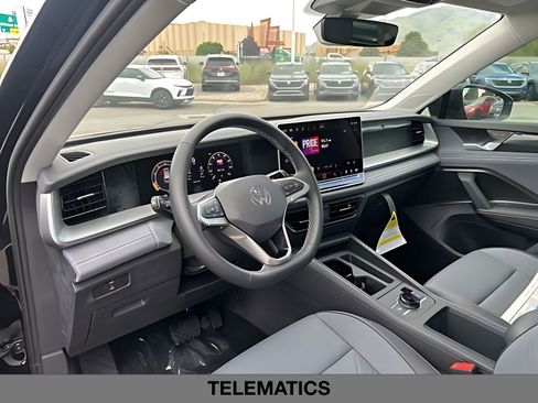 New 2026 Volkswagen Tiguan SE AWD/4WD image 20