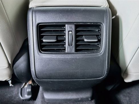 Used 2018 Honda Accord Touring image 26