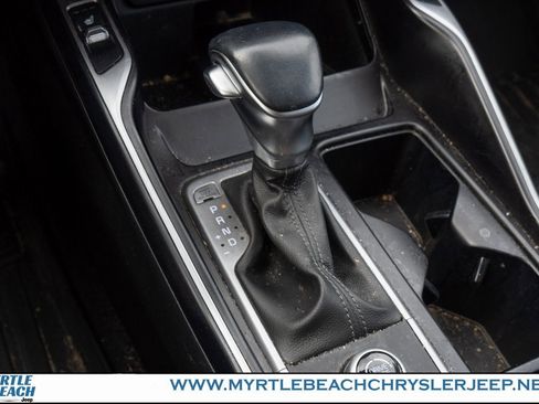 Used 2021 Kia Sorento S w/ Panoramic Sunroof Package image 26