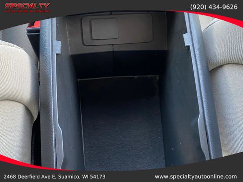 Used 2018 Ford Fusion S FWD image 30