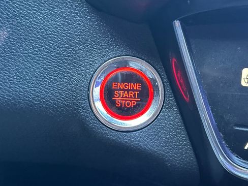 Used 2020 Honda HR-V EX image 22