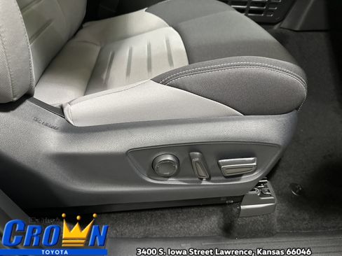 New 2024 Toyota Tacoma TRD Off-Road image 37