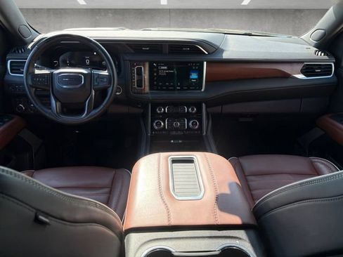 Used 2023 GMC Yukon Denali Ultimate AWD/4WD image 20