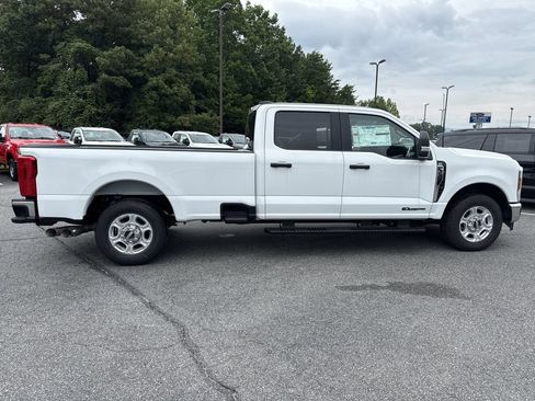 New 2026 Ford F350 XLT RWD image 8