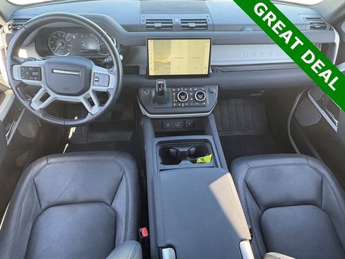 Used 2023 Land Rover Defender 130 SE image 13
