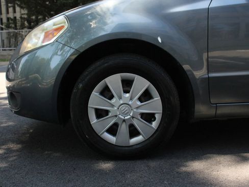 Used 2009 Suzuki SX4 Sedan FWD image 11