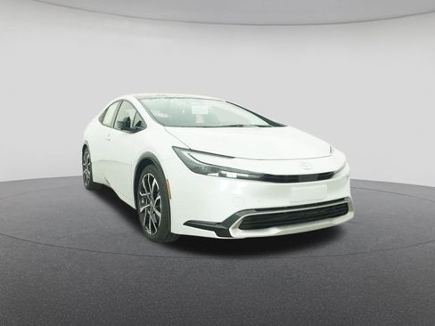 New 2026 Toyota Prius Plug-In Hybrid image 30