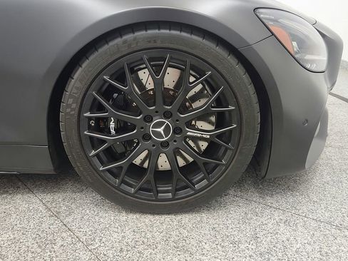 Used 2021 Mercedes-Benz AMG GT Coupe image 32