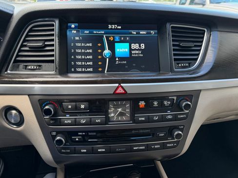 Used 2016 Hyundai Genesis 3.8 w/ Option Group 04 AWD/4WD image 27