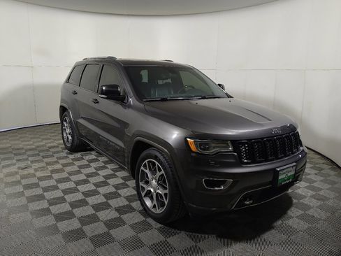 Used 2020 Jeep Grand Cherokee Overland image 14