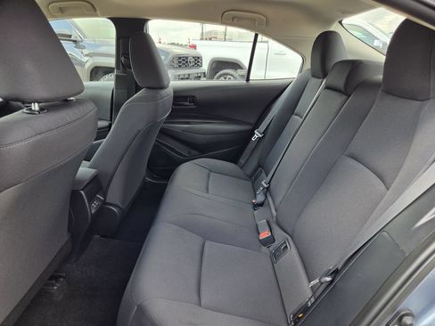 Used 2025 Toyota Corolla LE FWD image 27
