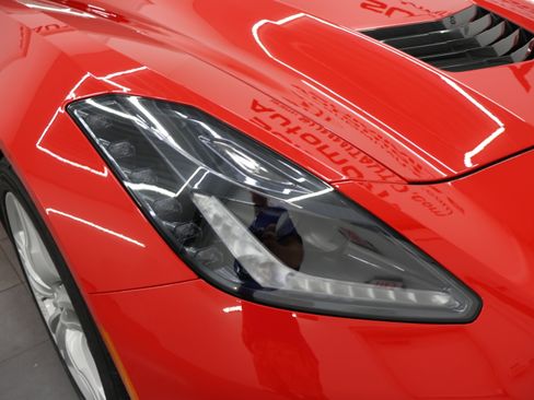 Used 2017 Chevrolet Corvette Stingray Coupe w/ 1LT RWD image 20
