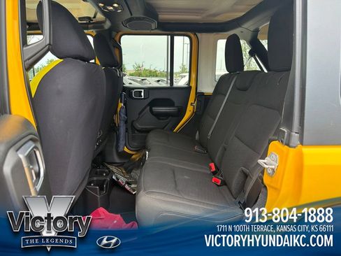 Used 2019 Jeep Wrangler Unlimited Sport S AWD/4WD image 11