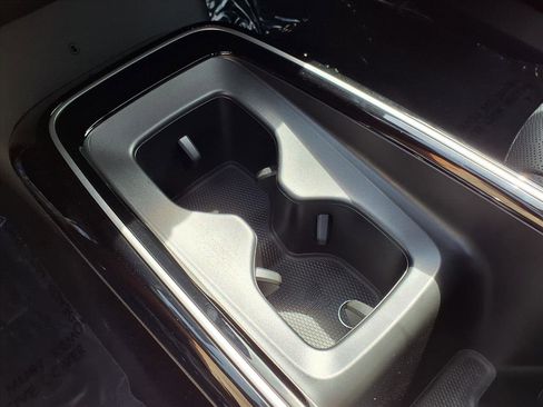 New 2026 Volkswagen ID.4 Pro S image 18