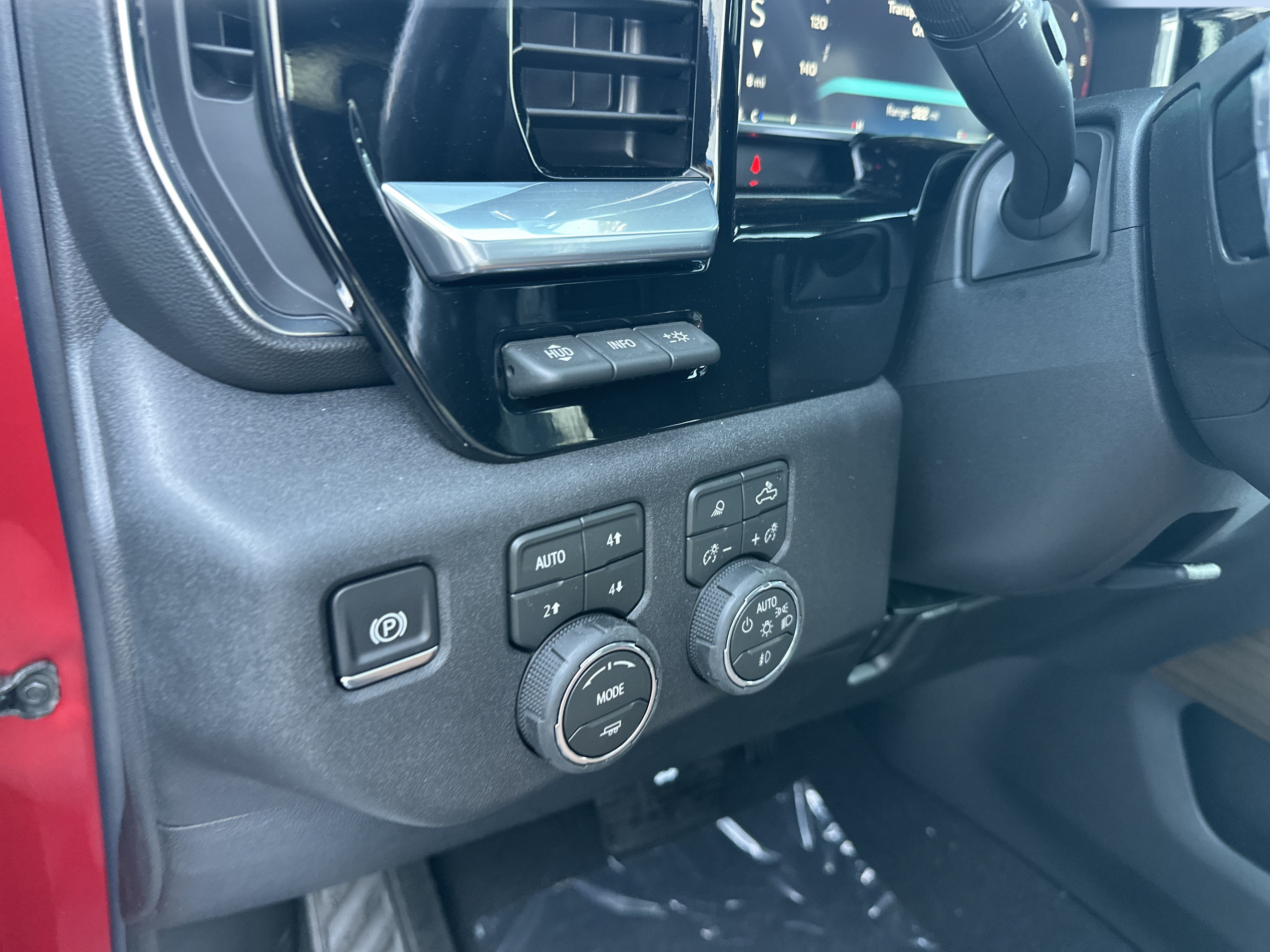 New 2026 Chevrolet Silverado 2500 High Country w/ High Country Premium Package AWD/4WD image 12