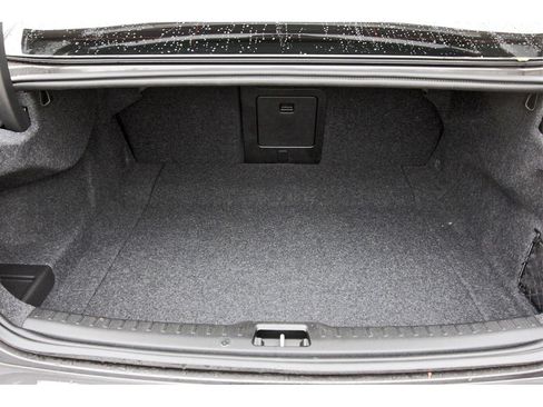 Used 2023 Volvo S60 B5 Ultimate image 7