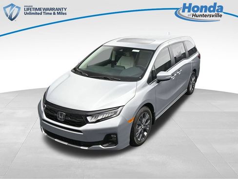 New 2026 Honda Odyssey Touring image 29