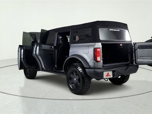 Used 2024 Ford Bronco Black Diamond AWD/4WD image 12