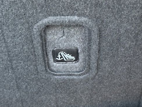 Used 2023 Nissan Rogue S image 19