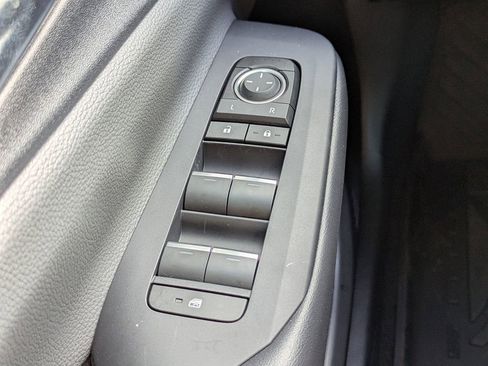 New 2026 Toyota Prius XLE image 26