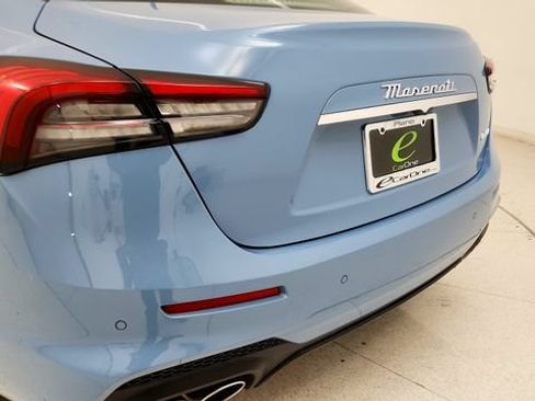 Used 2022 Maserati Ghibli Modena RWD image 26