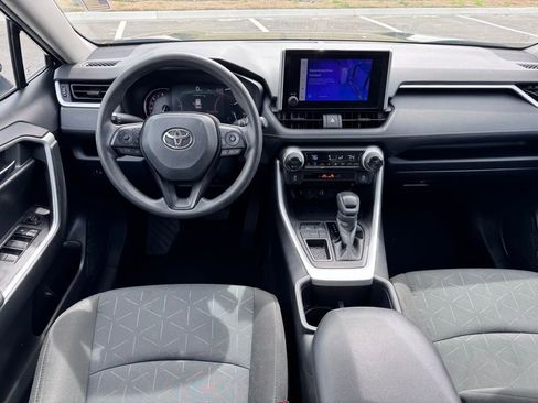 Used 2024 Toyota RAV4 XLE image 27