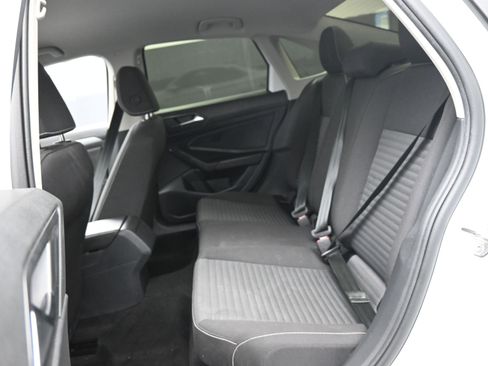 Used 2025 Volkswagen Jetta S image 13