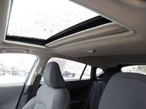 Certified 2025 Subaru Crosstrek 2.0i Premium AWD/4WD image 15