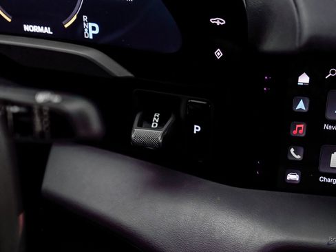 Used 2020 Porsche Taycan Turbo S image 56