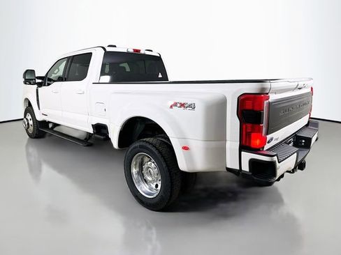 New 2026 Ford F450 Platinum w/ FX4 Off-Road Package image 5