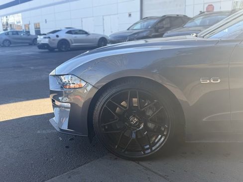 Used 2020 Ford Mustang GT image 3
