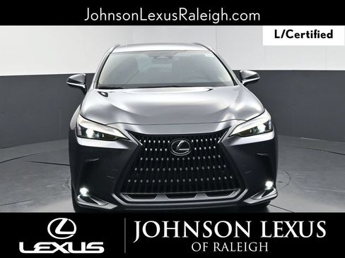 Used 2023 Lexus NX 250 FWD w/ Towing Package (2000 Lbs) image 4