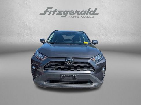 Used 2021 Toyota RAV4 XLE AWD/4WD image 2