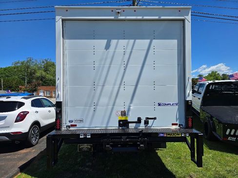 New 2026 Ford E-450 and Econoline 450 Super Duty w/ Interior Upgrade Package image 20