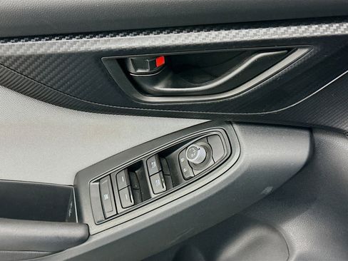 Used 2022 Subaru Crosstrek 2.0i Premium image 15