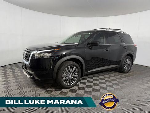 Used 2024 Nissan Pathfinder SL w/ SL Premium Package FWD image 1