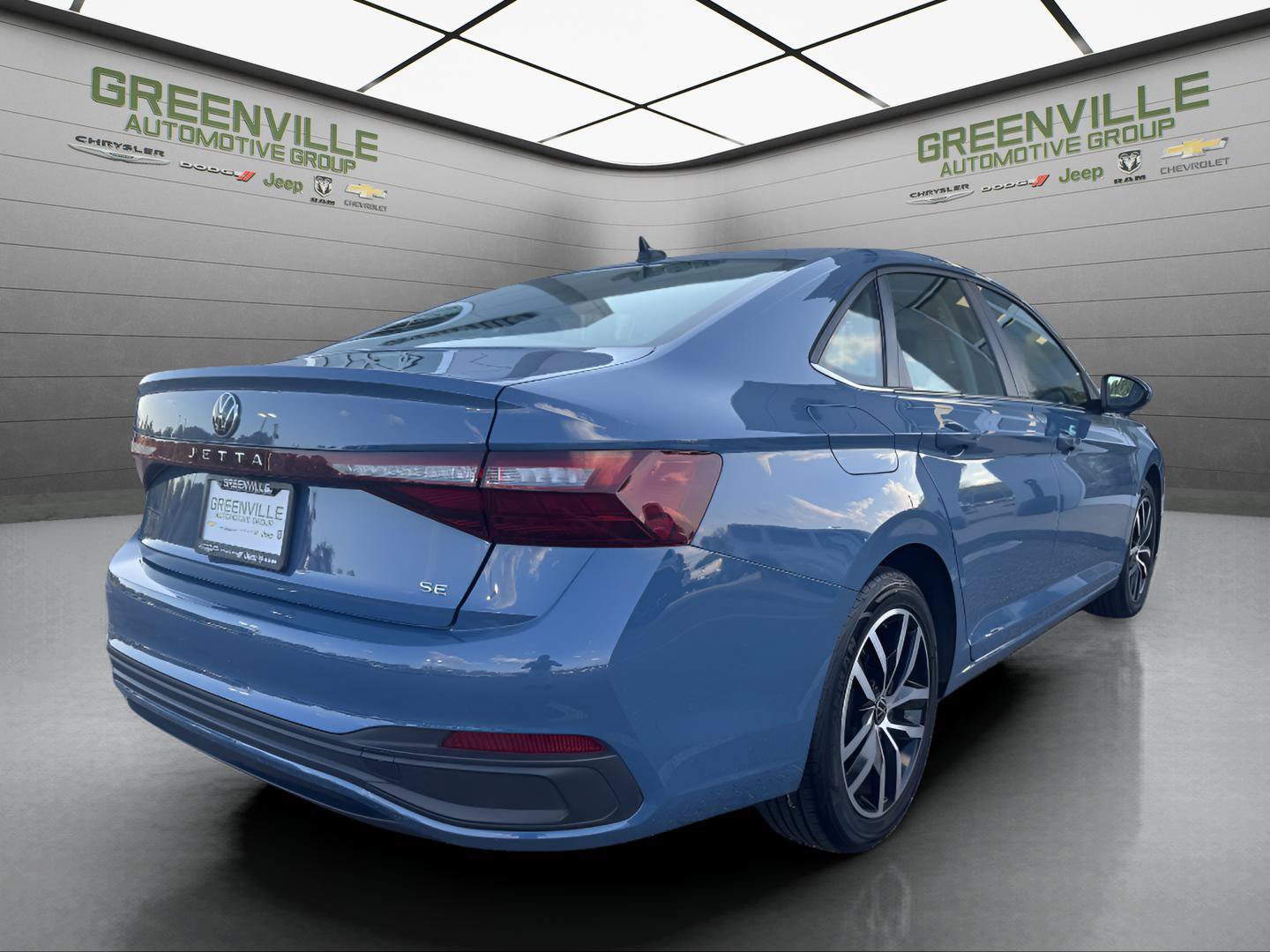 Used 2025 Volkswagen Jetta SE FWD image 6